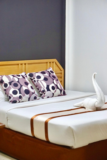 Bedroom 2, PK Garden Hotel, Amphoe Muang Yasothon