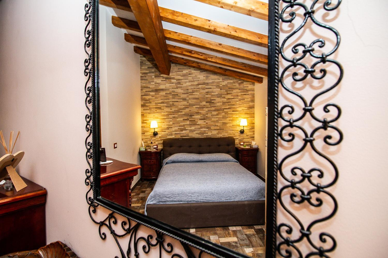 Bedroom, lemuse Gole Alcantara, Messina