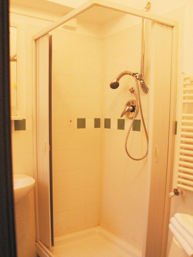 Bathroom, LE DIMORE DEGLI ARTISTI Vico Mercatello, Potenza