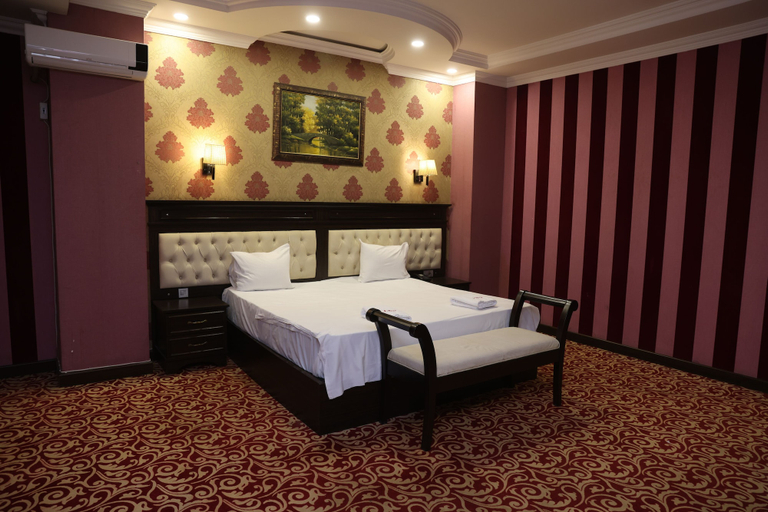 Bedroom 2, New Baku Hotel, Baku