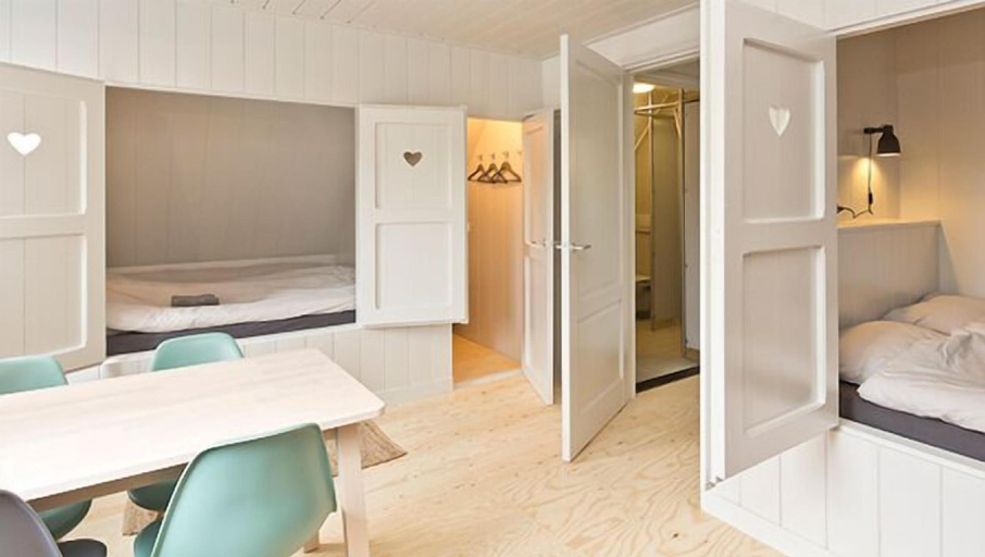 Bedroom 4, Hotel Marenland, Winsum