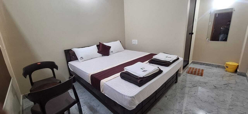 Room 2, Highway Heaven, Uttara Kannada