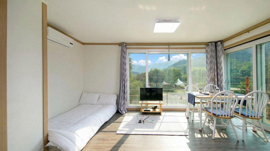2, Hongcheon When You Are There Pension, Chuncheon