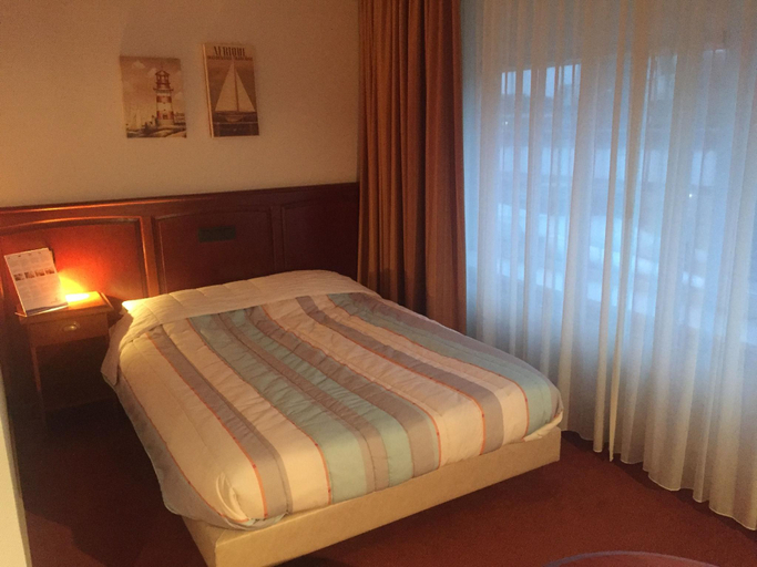 Bedroom 2, Hotel De Boegschroef, Delfzijl