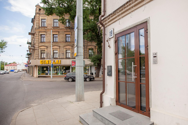 2, 9010 Apartments, Vilniaus