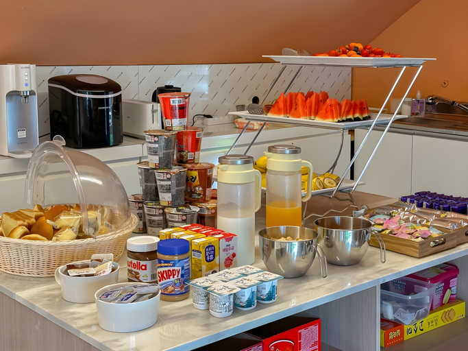 Food & Drinks, Yangpyeong Meng Stay, Namyangju