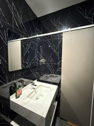 Bathroom 5, Tuna Boutique Hotel, Phuket Island