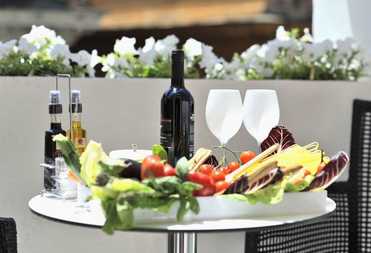 Food & Drinks 4, Terrazza Marco Antonio Luxury Suite, Rome