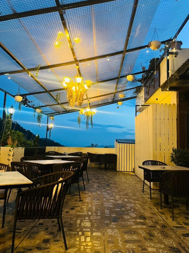 Food & Drinks, The Highlands, Garhwal