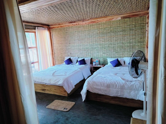 Room 5, Aroma Beach Resort Saintmartin, Maungtaw
