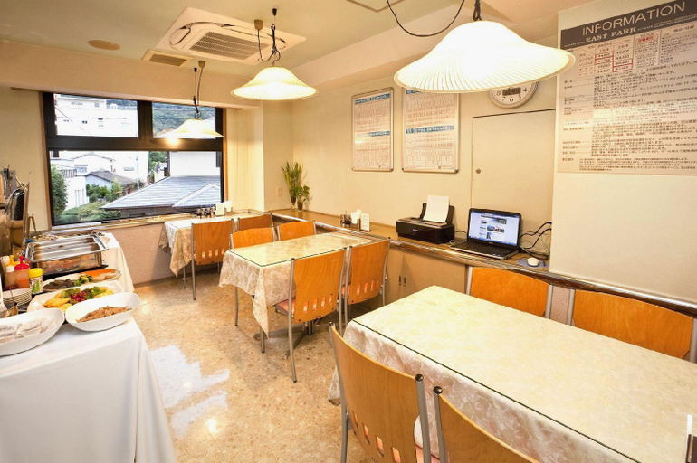 Food & Drinks 3, Business Hotel East Park Ritsurin, Takamatsu