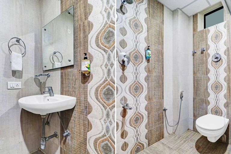 Bathroom 3, Hotel Millennium Plaza, Bangalore