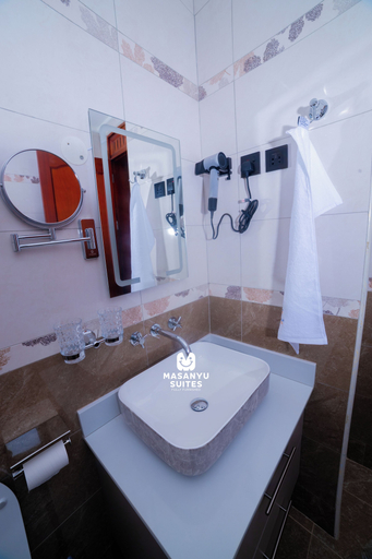 Bathroom amenities 3, Masanyu Suites, Busiiro