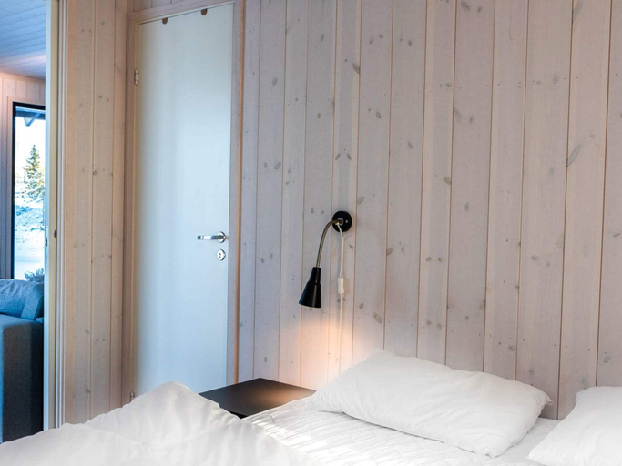 Bedroom 2, person holiday home in Oyer, Øyer