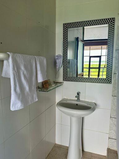 Bathroom, La Posada Del Cauchero Hotel & Suites, Maynas