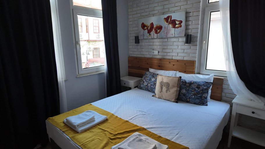 Bedroom 4, Hotel Zurich Oldtown, Antalya