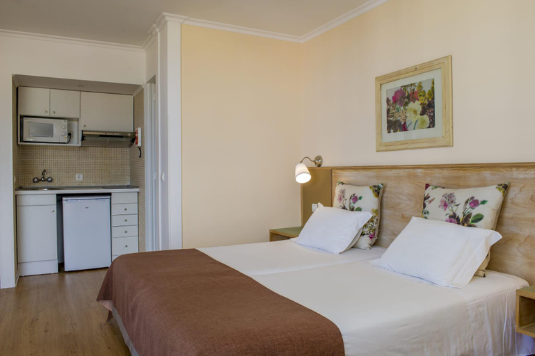 Bedroom 3, Dorisol Buganvilia Studio Hotel, Funchal