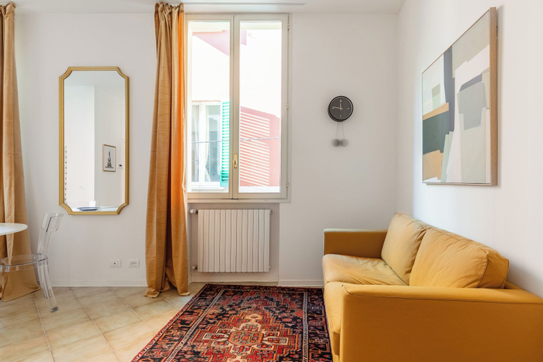 Living area 2, Gombruti Vintage Apartment by Wonderful Italy, Bologna