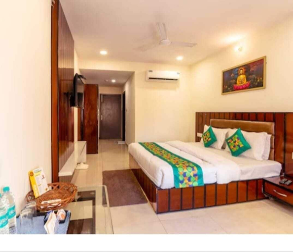 Room 3, Hotel Red Coral by Trinetra, Dehradun