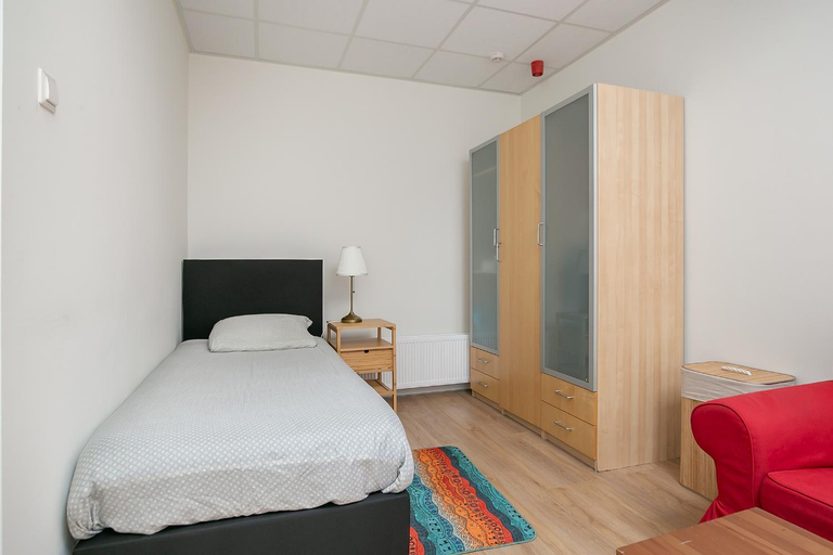 Bedroom 2, Tourist Travel Inn, Schiedam