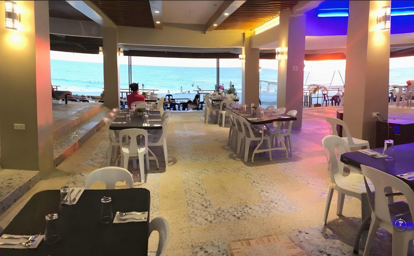 Food & Drinks 4, Miami Heat Beach Resort, Morong