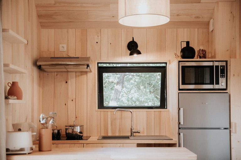 Private kitchen, Domaine Saint-Amand, Dordogne