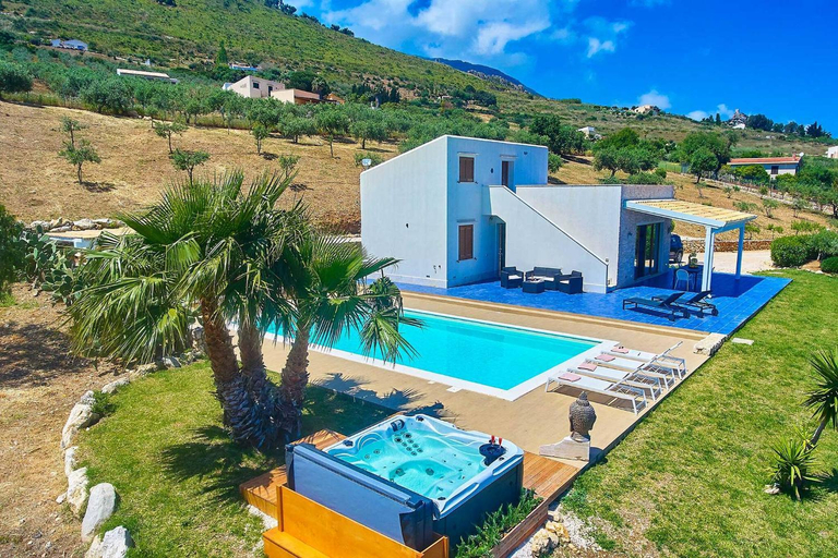Exterior & Views 2, Villa Ananda, Trapani
