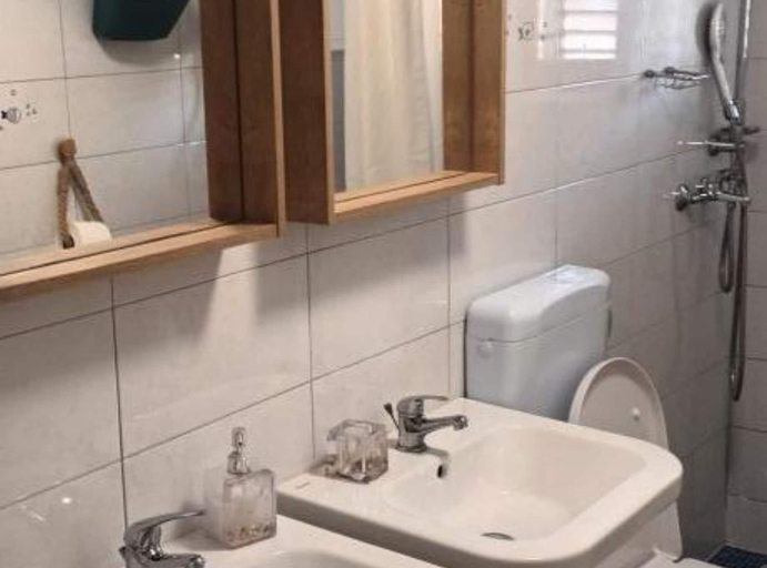 Bathroom 5, Apartments Anna Biograd na Moru, Biograd na Moru