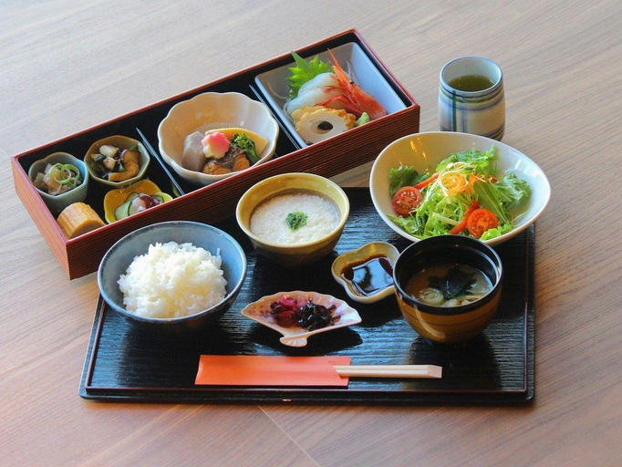 Food & Drinks 4, Hotel RESH Tottori Ekimae - Vacation STAY 47404v, Tottori