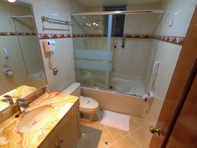Bathroom 4, Casona Puno, Puno