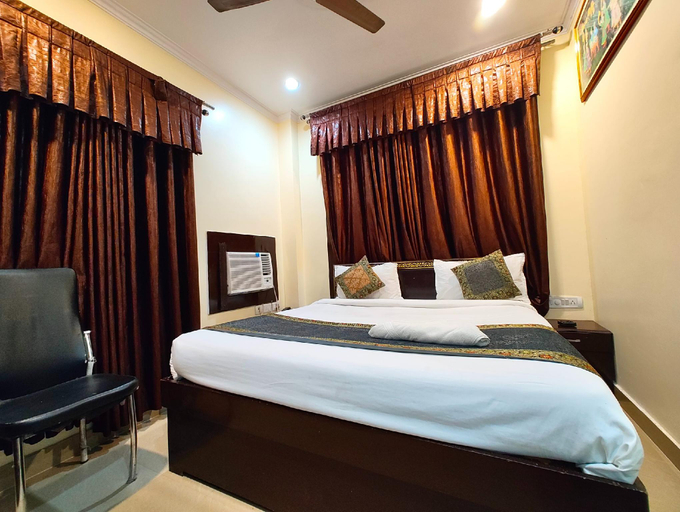 Bedroom 5, Goroomgo Ashoka Grand Varanasi Near Vishwanath Temple - Indian Only, Varanasi