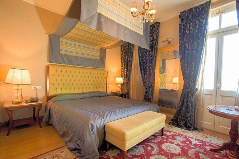 Bedroom 4, Grande Bretagne, Peloponnese