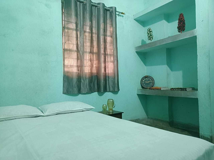 Room 5, santosh lodge, Muzaffarpur