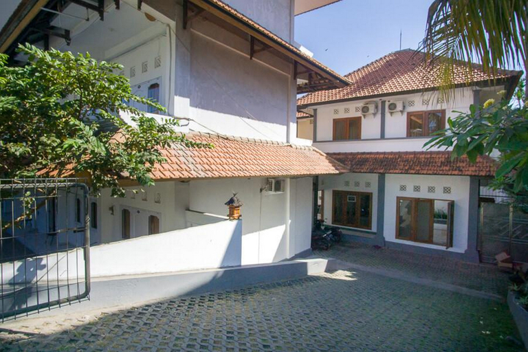 Exterior & Views 2, RedDoorz @ Jalan Gatot Subroto Denpasar, Denpasar