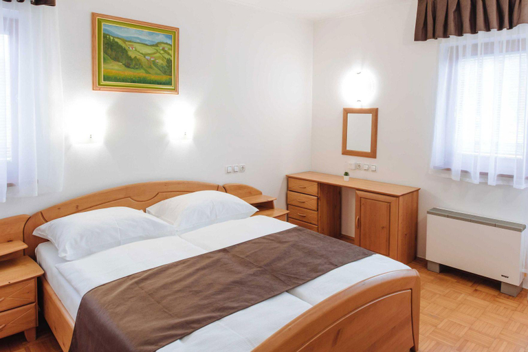 Bedroom 2, Bed & Breakfast Reaktiv, Zrece