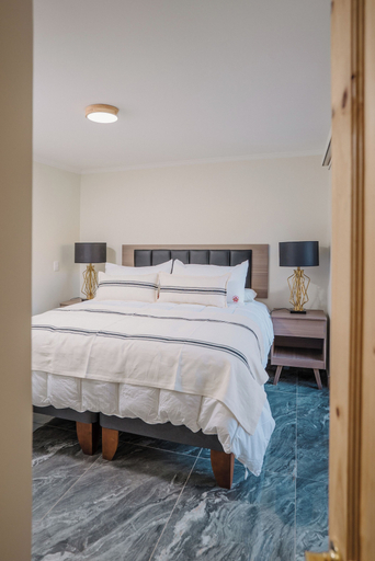Room 2, Hotel Dorys de Lourdes, Elqui