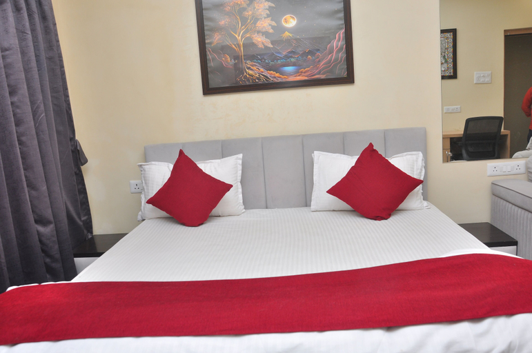 Room 3, Vrindavan Hotel, Saran