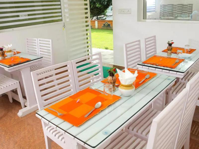 Food & Drinks 3, Elephant Pass Ayurveda and Yoga Retreat Resort, Ernakulam