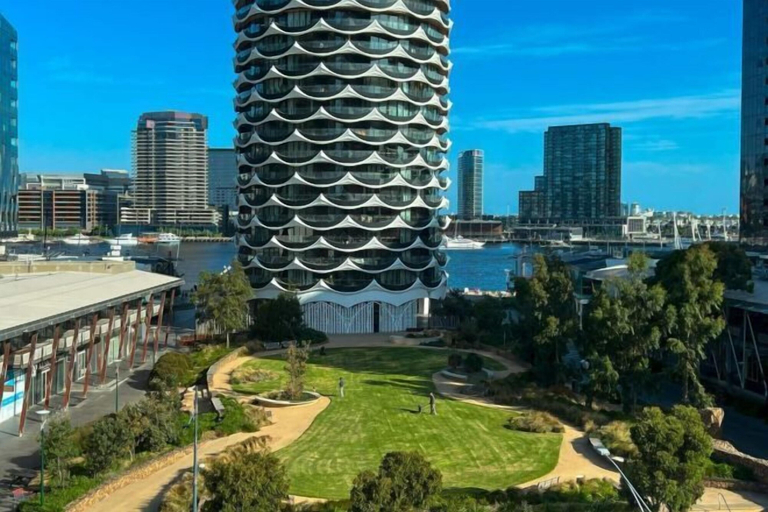 Exterior 3, Lux Docklands District 3-level TH FreeParking, Melbourne