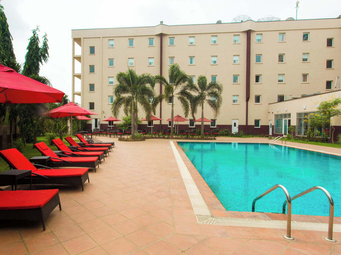 Outdoor pool 4, DELTA CONTINENTAL HOTEL AND SUITE LAGOS, Mushin