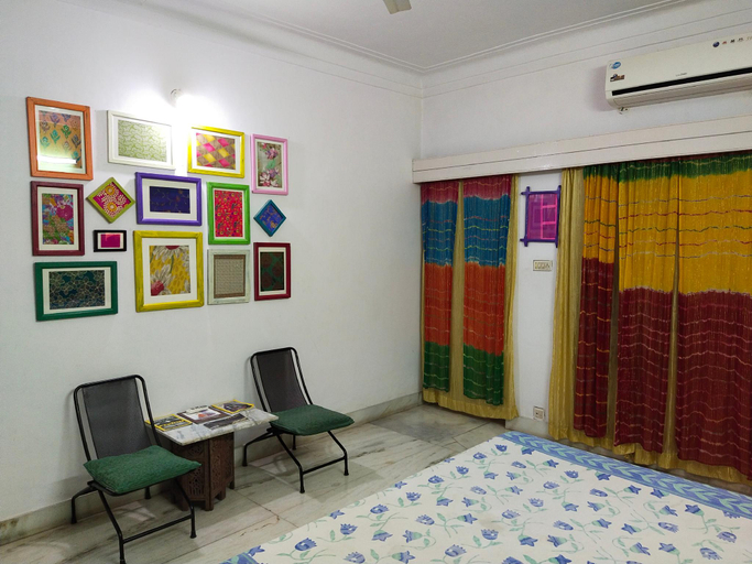 Bedroom 3, Friends & Family Home Stay, Udaipur