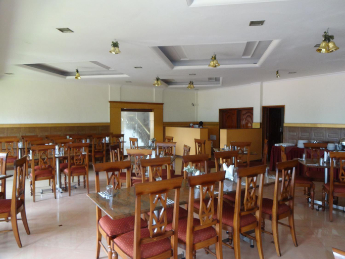 Food & Drinks 4, Hotel Lakeview Ooty, The Nilgiris