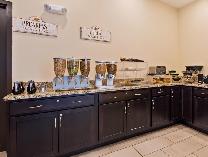 Others 3, SureStay Plus by Best Western Jasper, Dubois