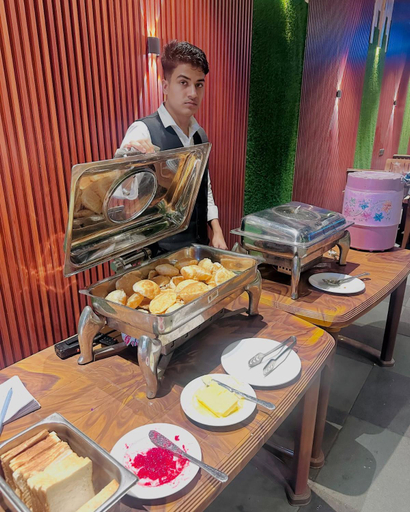 Food & Drinks 5, Hotel The Ceremony, Thane