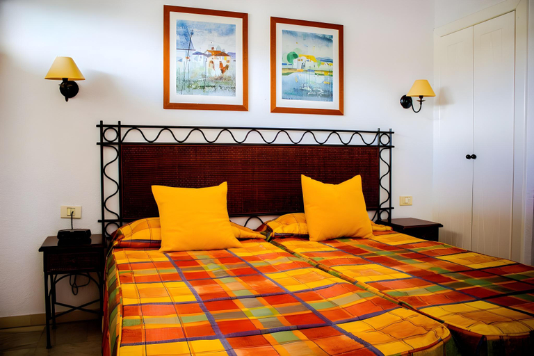 Bedroom 2, Palm Beach Club Apartment, Santa Cruz de Tenerife