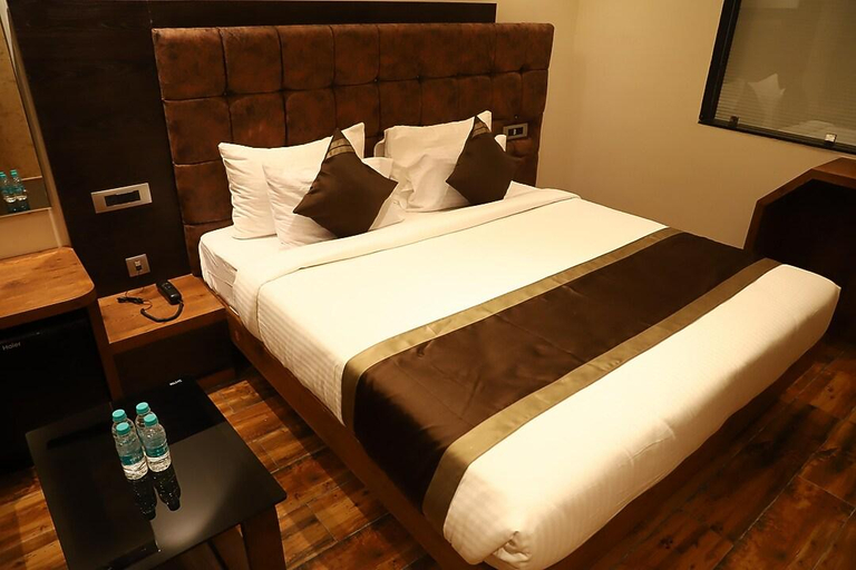 Bedroom, Hotel Emperio Grand, Lucknow