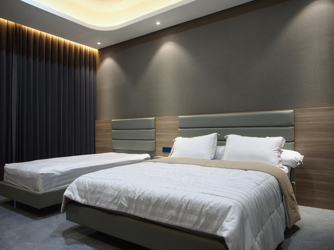 Bedroom 2, Villa Camarine, Malang