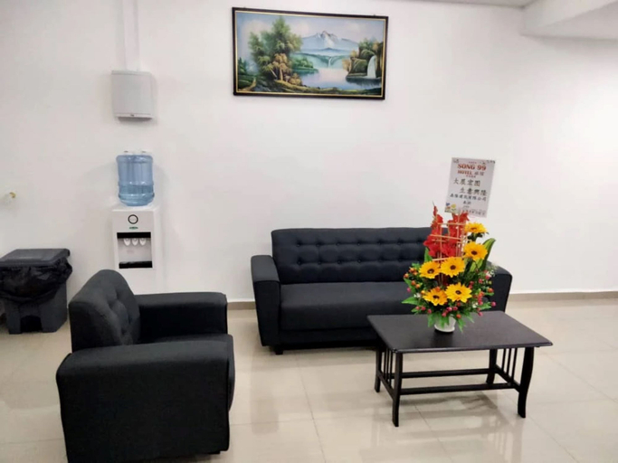 Others 4, Song 99 Hotel, Kluang