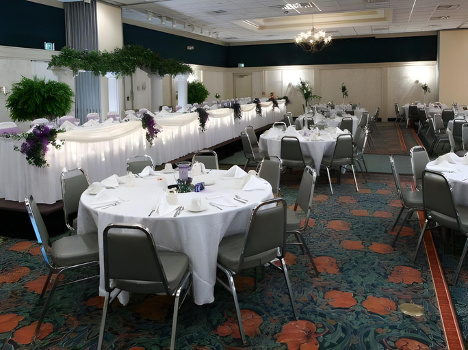 Others 5, SureStay Plus by Best Western Jasper, Dubois