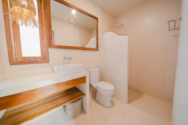 Bathroom 5, Villa Indah Rose Canggu 2BR with Private Pool (temporarily closed), Badung